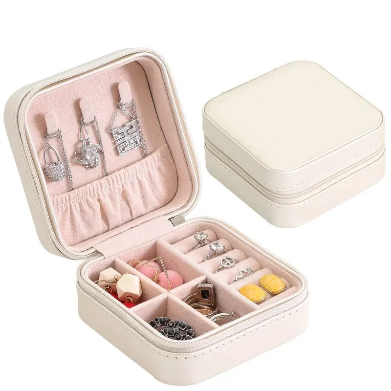 Veliné Travel Jewelry Bo